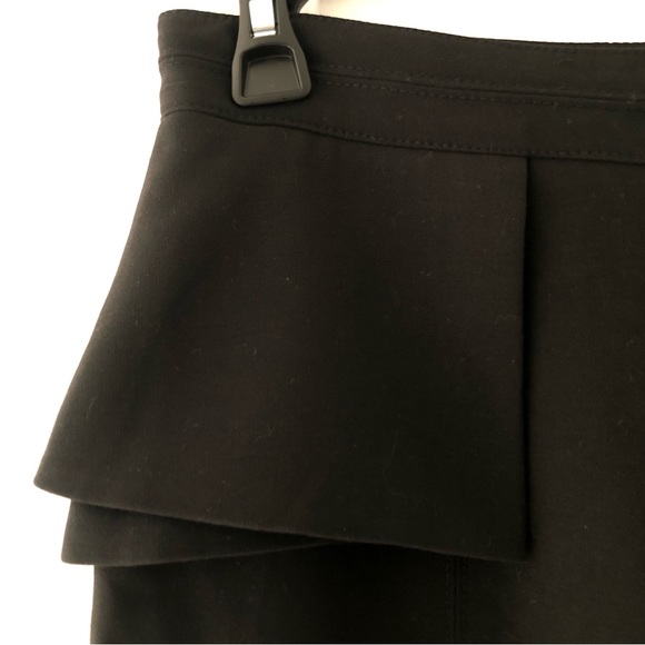 White House Black market pencil skirt. - Picture 5 of 8